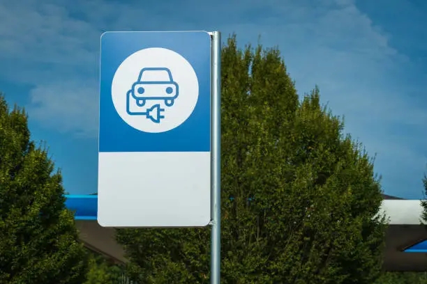 全球電動(dòng)汽車充電樁行業(yè)分析
