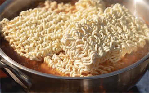 中國(guó)方便食品行業(yè)研究