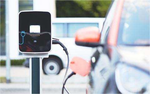 國家發(fā)展改革委：完善充電樁、換電站等配套設(shè)施